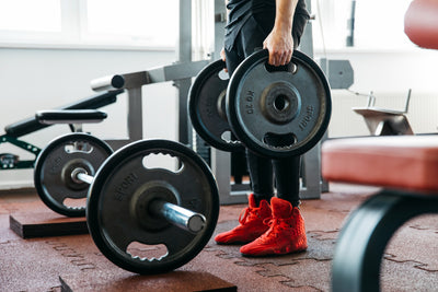 Using Weight Plates to Target Smaller Muscle Groups